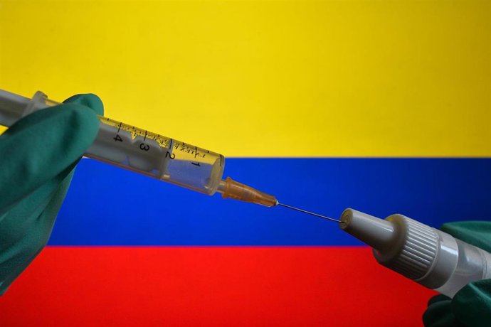 Colombia anuncia la compra de 9 millones de dosis de la vacuna de Janssen.