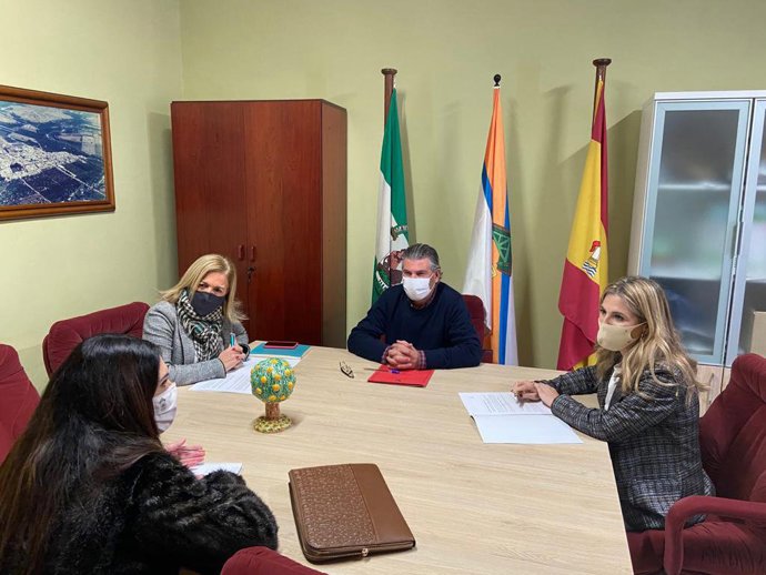 Np, Fotos Y Audio Ana Mestre Visita Institucional Ayuntamiento San Martín Del Tesorillo