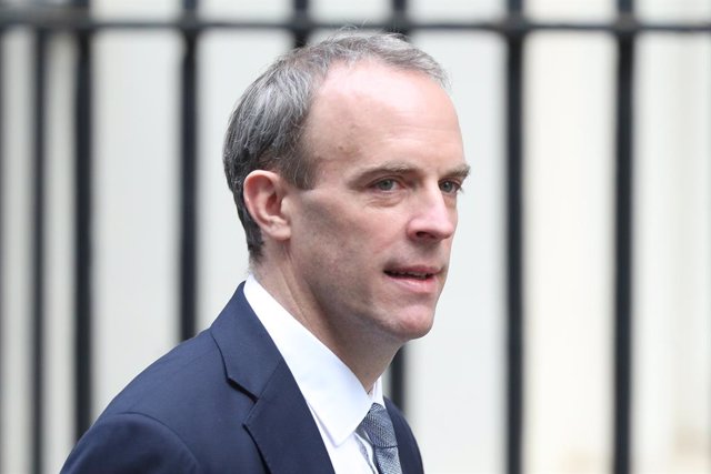 26 November 2020, England, London: UK Foreign Secretary Dominic Raab arrives in Downing Street, in the final week of a four week national lockdown to curb the spread of coronavirus. Photo: Yui Mok/PA Wire/dpa