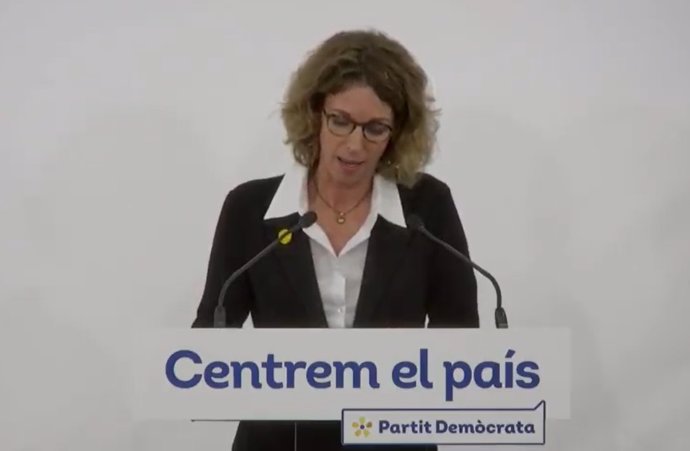 La candidata del PDeCAT a las elecciones catalanas del 14 de febrero, ngels Chacón