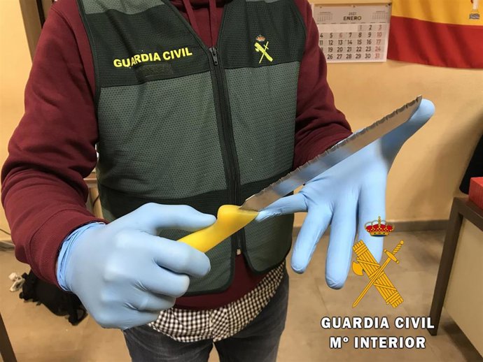 Cuchillo empleado en el robo