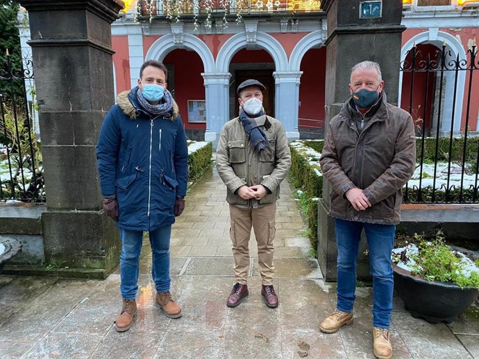 Diputados del PP en Aller.