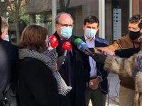 El PSOE registra la comparecencia del consejero de Sanidad para que explique el proceso de vacunación