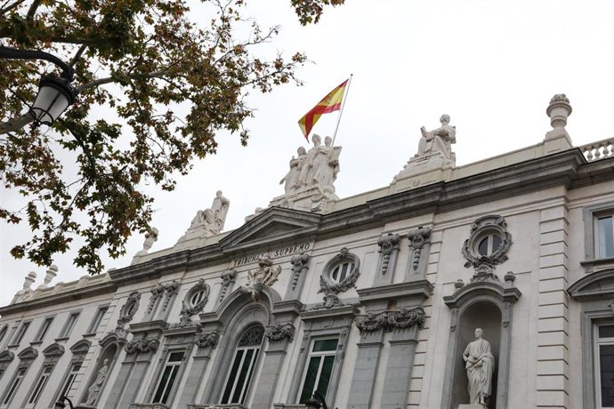Fachada del edificio del Tribunal Supremo 