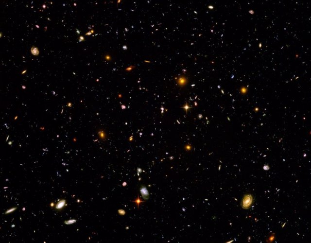 Campo Ultra Profundo Del Hubble,