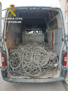 Material incautado a los detenidos que estaban robando en una empresa de Pantoja