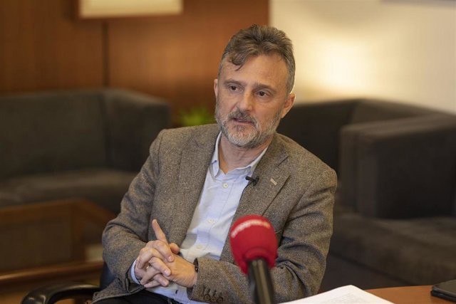 El portavoz parlamentario del PSOE-A, José Fiscal, en una entrevista con Europa Press.