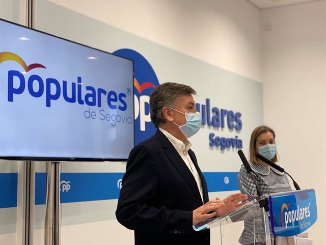 Francisco Vázquez durante la rueda de prensa.