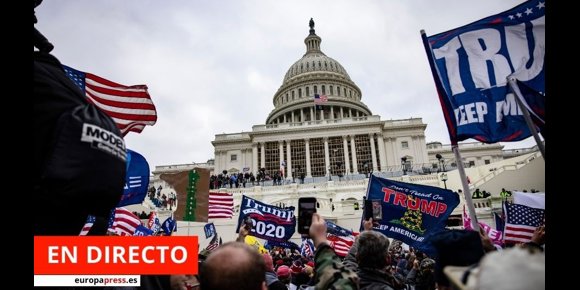5. Asalto al Capitolio de EEUU | Directo: Pelosi pide a Pence que invoque la 25ª enmienda y amenaza con un 'impeachment'