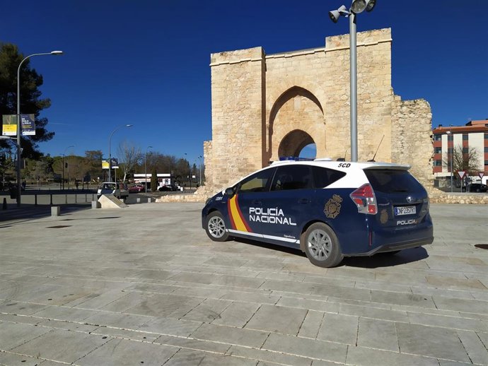 Coche de la Policía Nacional en Ciudad Real