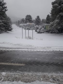 Una de las carreteras afectadas en Almería por las intensas nevadas