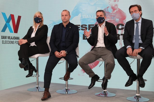 Miembros del equipo deportivo de la precandidatura 'Futur amb ADN Barça' que lidera el precandidato a las elecciones del FC Barcelona Xavi Vilajoana