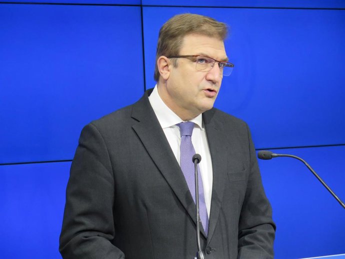 El secretario general del PP, Alberto Bretón