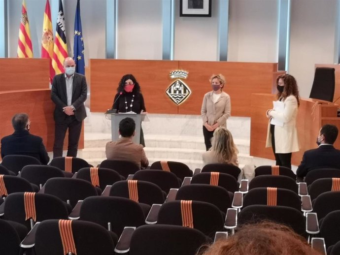 Reunión en Ibiza entre el presidente del Consell, Vicent Marí, y responsables del Govern balear y de la Delegación del Gobierno