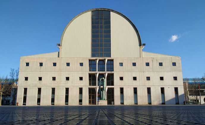 Biblioteca de la UPNA.