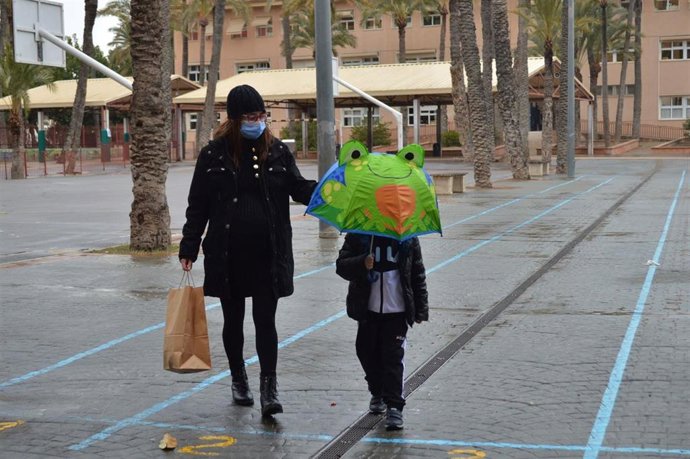 Sin incidencias en Elche en la reanudación del curso escolar