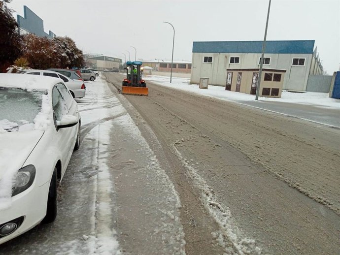 Nota De Prensa + Corte De Sonido + Fotografía Dispositivo Nieve