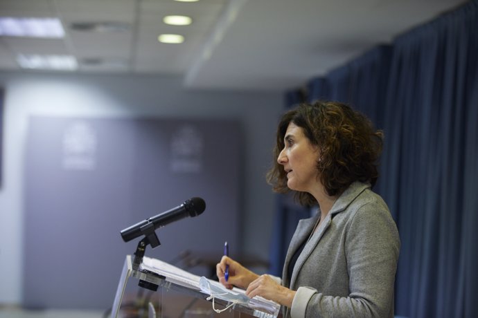 La directora adjunta del Centro de Coordinación de Alertas y Emergencias Sanitarias (CCAES), María José Sierra, ofrece una rueda de prensa para informar de la evolución de la COVID-19 en el Ministerio de Sanidad, en Madrid (España) a 7 de enero de 2020.