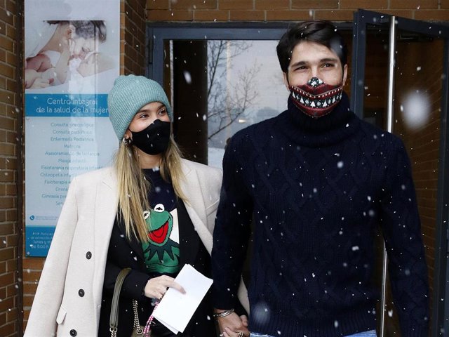 MARÍA POMBO Y PABLO CASTELLANO