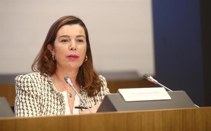 La presidenta y directora general de la Mesa del Tabaco, Águeda García-Agulló, durante la presentación del "Informe sobre la contribución económica y social del sector de tabaco en España y tendencias en el marco regulatorio del sector"