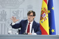 Sanidad pide reducir "al máximo" la movilidad y los contactos para frenar la tercera ola de contagios del Covid