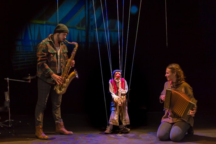 Nota Representaciones Teatro Cánovas