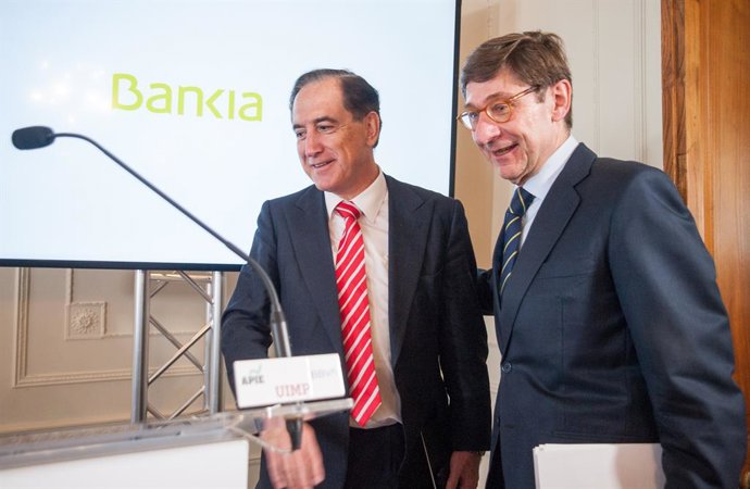El presidente de Mapfre, Antonio Huertas, y el presidente de Bankia, José Ignacio Goirigolzarri.