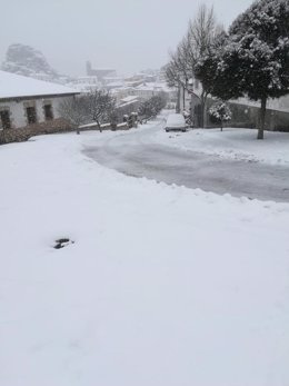 La localidad serrana de Huélamo, en Cuenca, sepultada por la nieve de Filomenta