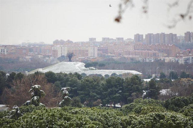 Nieve en el Parque Tierno Galván tras el paso de la borrasca Filomena, en Madrid (España), este pasado 7 de enero 