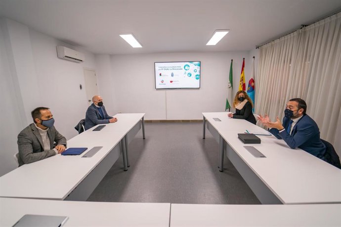 Adhesión de La Rinconada a la Alianza para la Formación Profesional Dual