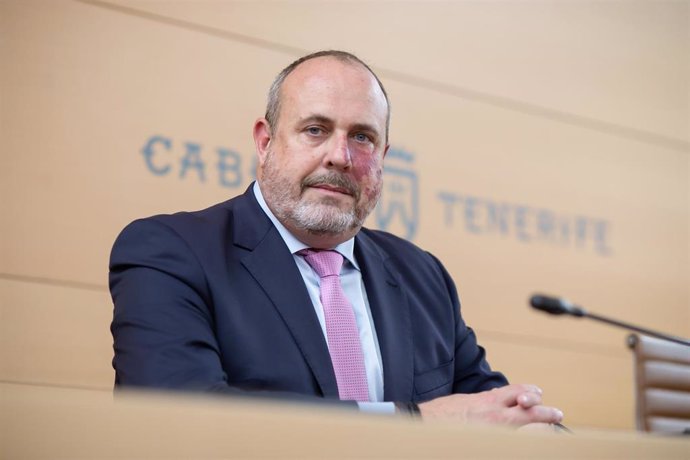 El vicepresidente primero y consejero de Cultura del Cabildo de Tenerife, Enrique Arriaga