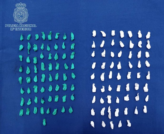 Dosis der droga intervenidas al detenido
