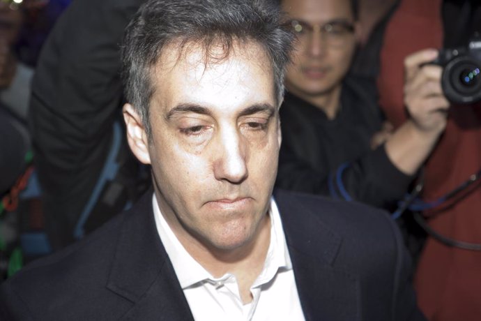 May 6, 2019 - New York, New York, United States: Michael Cohen exits his Park Avenue apartment building on his way for his first day of prison. Cohen, the former personal attorney to President Donald Trump, executive vice president of the Trump Organiza