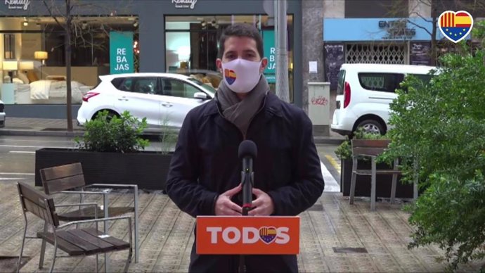 El diputado de Cs en el Parlament Nacho Martín Blanco en declaraciones a los medios.