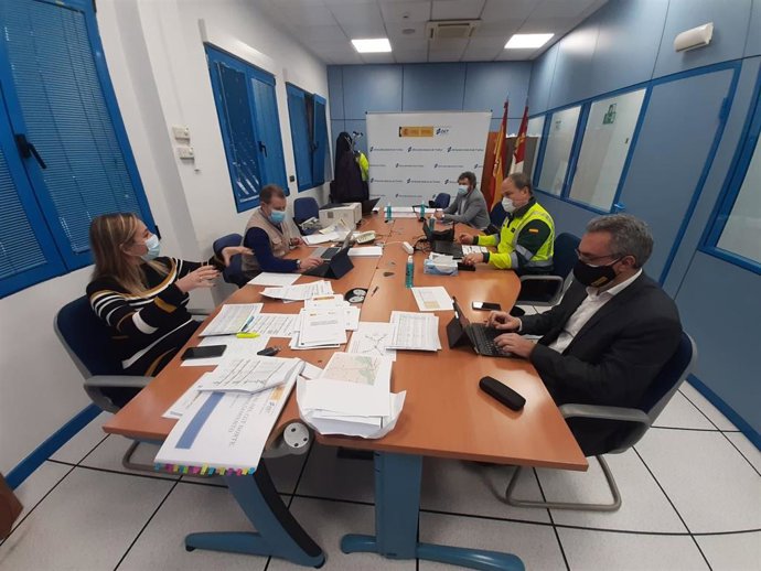 El delegado del Gobierno, Javier Izquierdo, en el Centro de Gestión de Tráfico que la DGT.