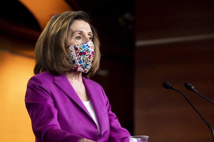 La presidenta de la Cámara de Representantes del Congreso, Nancy Pelosi