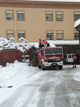 Los bomberos de la DPT realizan distintas intervenciones
