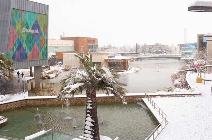 Puerto Venecia permanecerá este domingo cerrado debido a la situación climatológica-