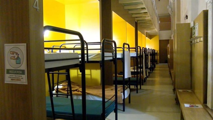 Interior del albergue Jesús y María de Pamplona