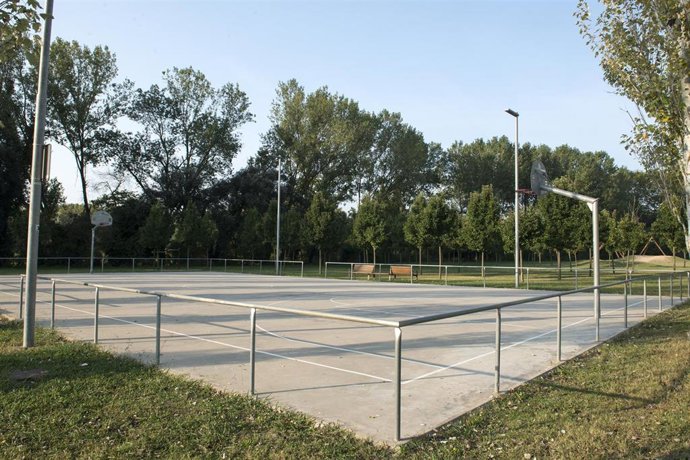 Canchas de baloncesto.