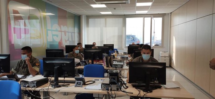 Personal de rastreo de contactos en la Central Covid.