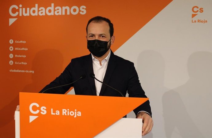 El coordinador de Ciudadanos La Rioja, Pablo Baena