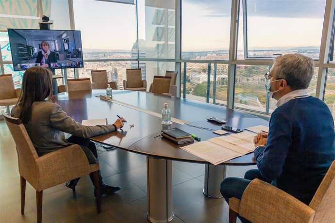 La consellera de  Universidades, Carolina Pascual, y el conseller de Política Territorial, Arcadi España, se reúnen con los rectores y rectoras de las universidades públicas valencianas.