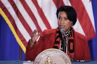 La alcaldesa de Washington pide reforzar la seguridad en torno al Capitolio de cara a la investidura de Biden