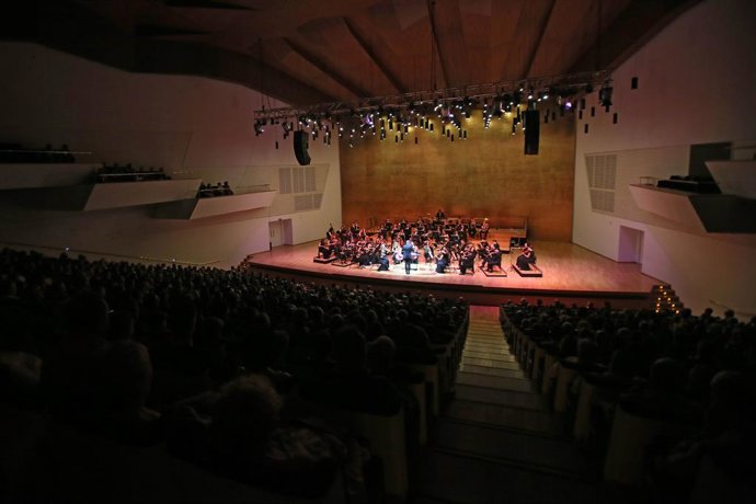 La Diputación pondrá el nombre de Ruperto Chapí y Óscar Esplá a las dos principales salas del ADDA