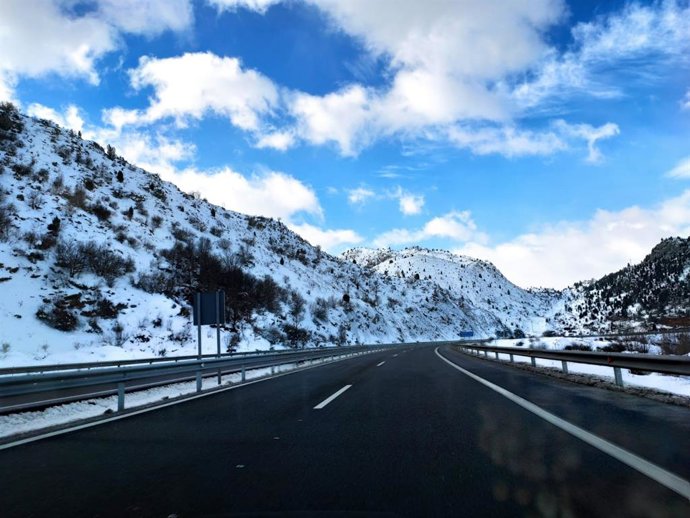 Autopista del Huerna. Nieve. Puertos. Temporal.