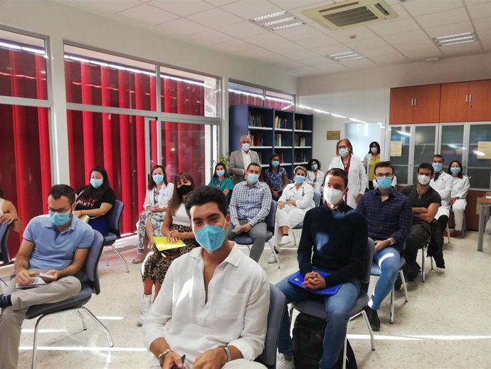 Imagen de septiembre de 2020 del acto de acogida de los nuevos residentes del Hospital Infanta Elena de Huelva.