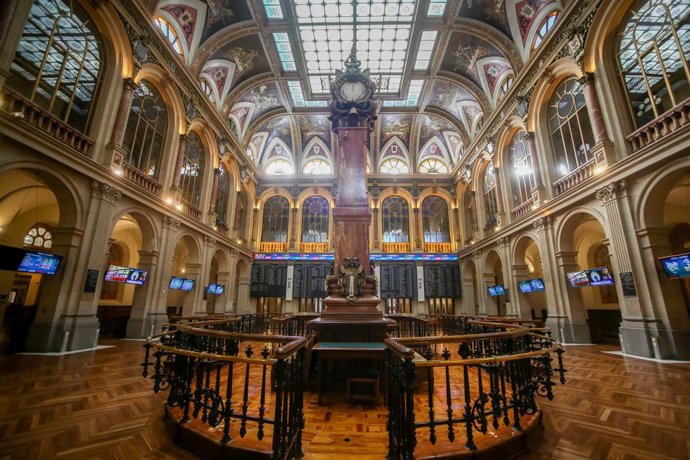 El interior de la Bolsa de Madrid (España), a 5 de enero de 2021. 