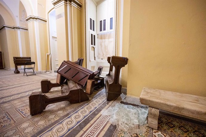 07 January 2021, US, Washington: Pieces of overturned furniture are seen in the US Capitol after a riot by pro-Trump supporters who stormed and vandalized the Capitol on Wednesday protesting the 2020 election results. Photo: Michael Brochstein/ZUMA Wire