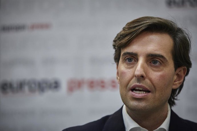 El vicesecretario de Comunicación del PP, Pablo Montesinos, durante una entrevista para Europa Press en la sede de la agencia, en Madrid (España), a 3 de diciembre de 2020.